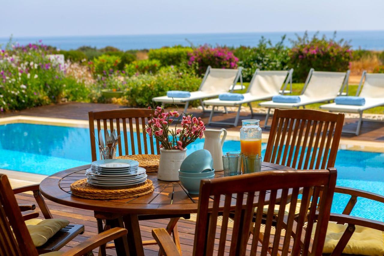 Protaras Beachfront Villa Alia Eksteriør billede