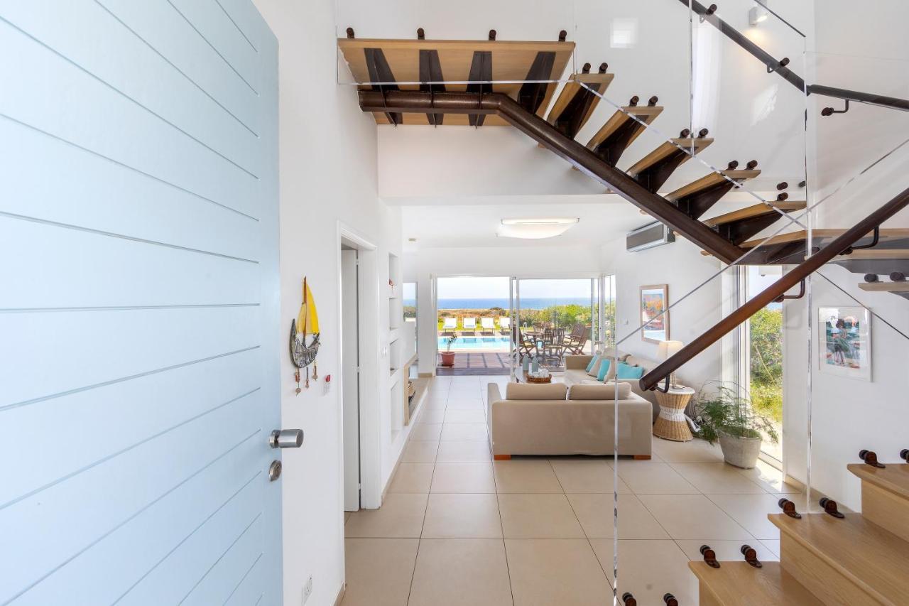 Protaras Beachfront Villa Alia Eksteriør billede