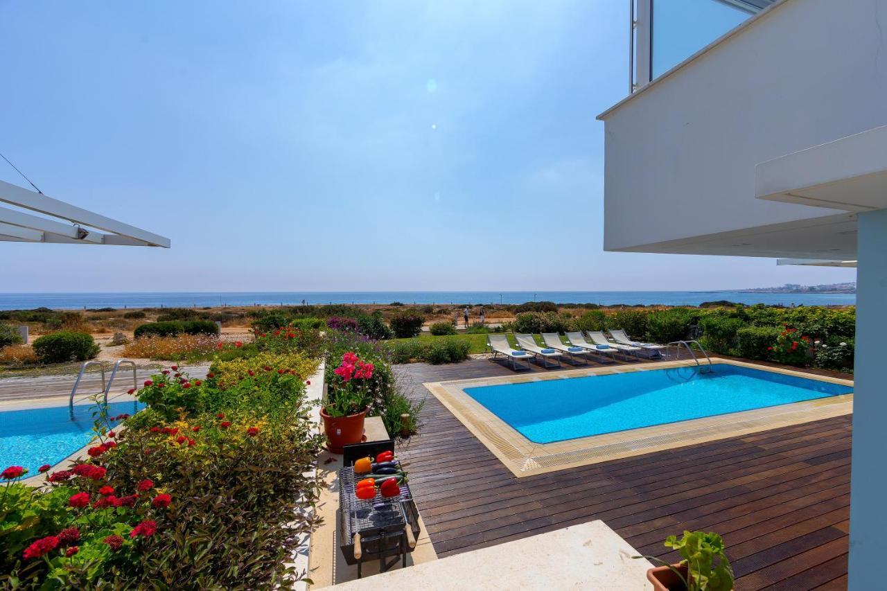 Protaras Beachfront Villa Alia Eksteriør billede