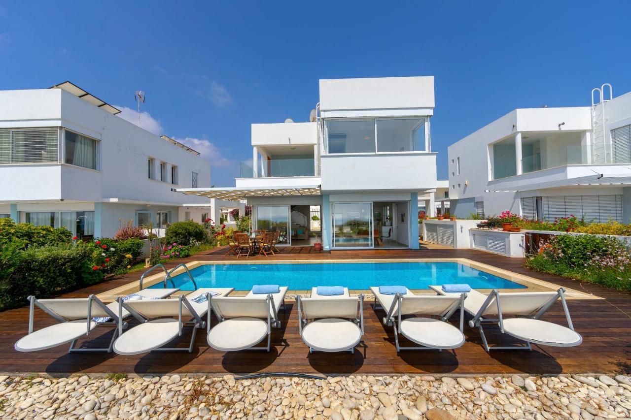 Protaras Beachfront Villa Alia Eksteriør billede