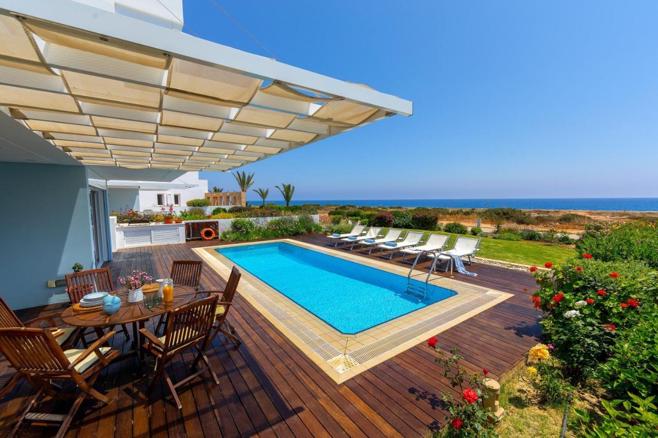 Protaras Beachfront Villa Alia Eksteriør billede