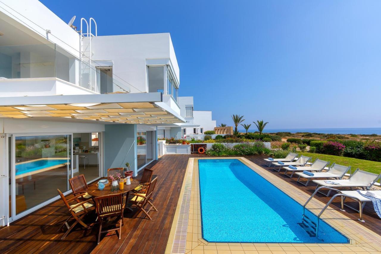 Protaras Beachfront Villa Alia Eksteriør billede