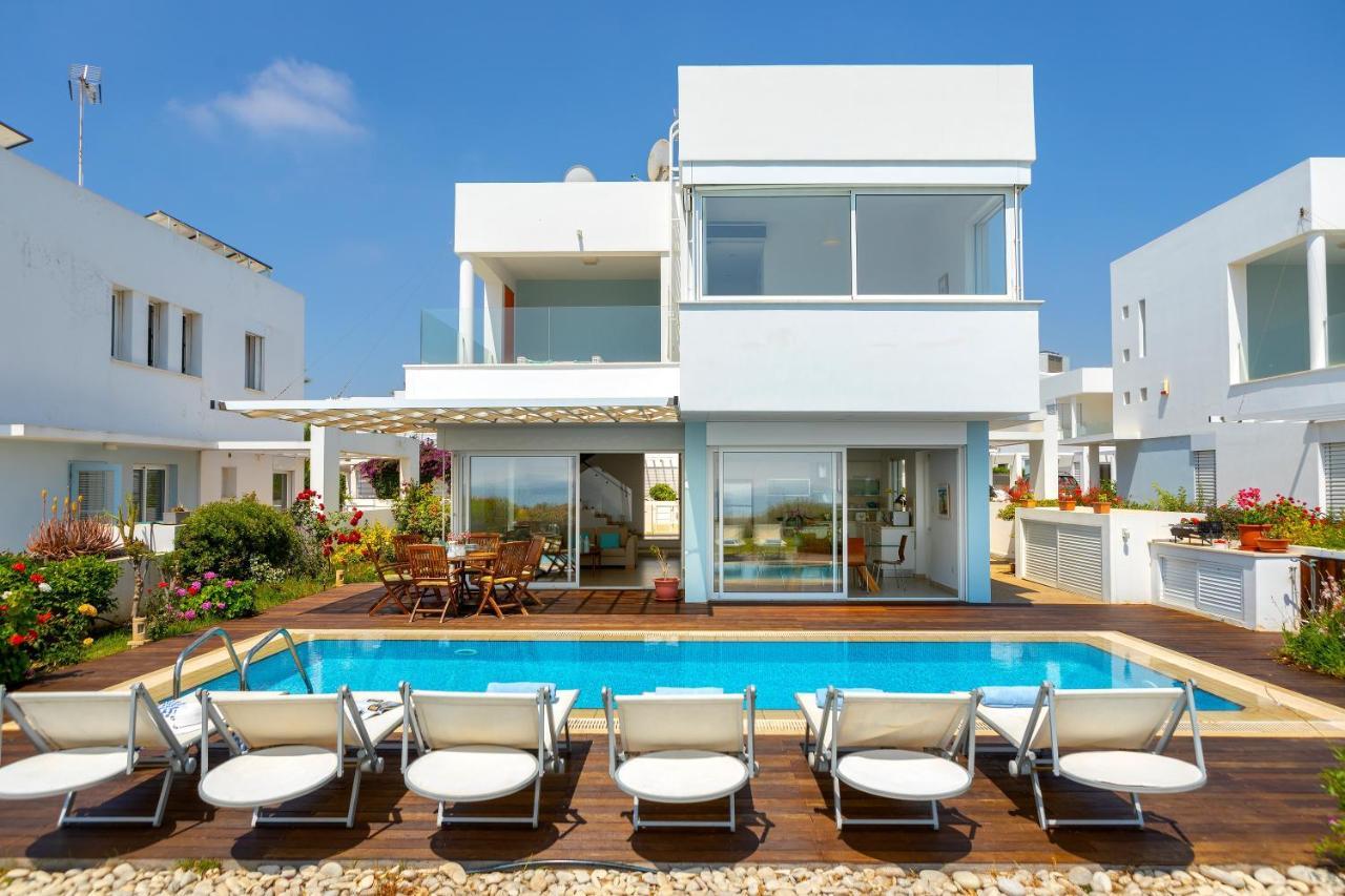 Protaras Beachfront Villa Alia Eksteriør billede