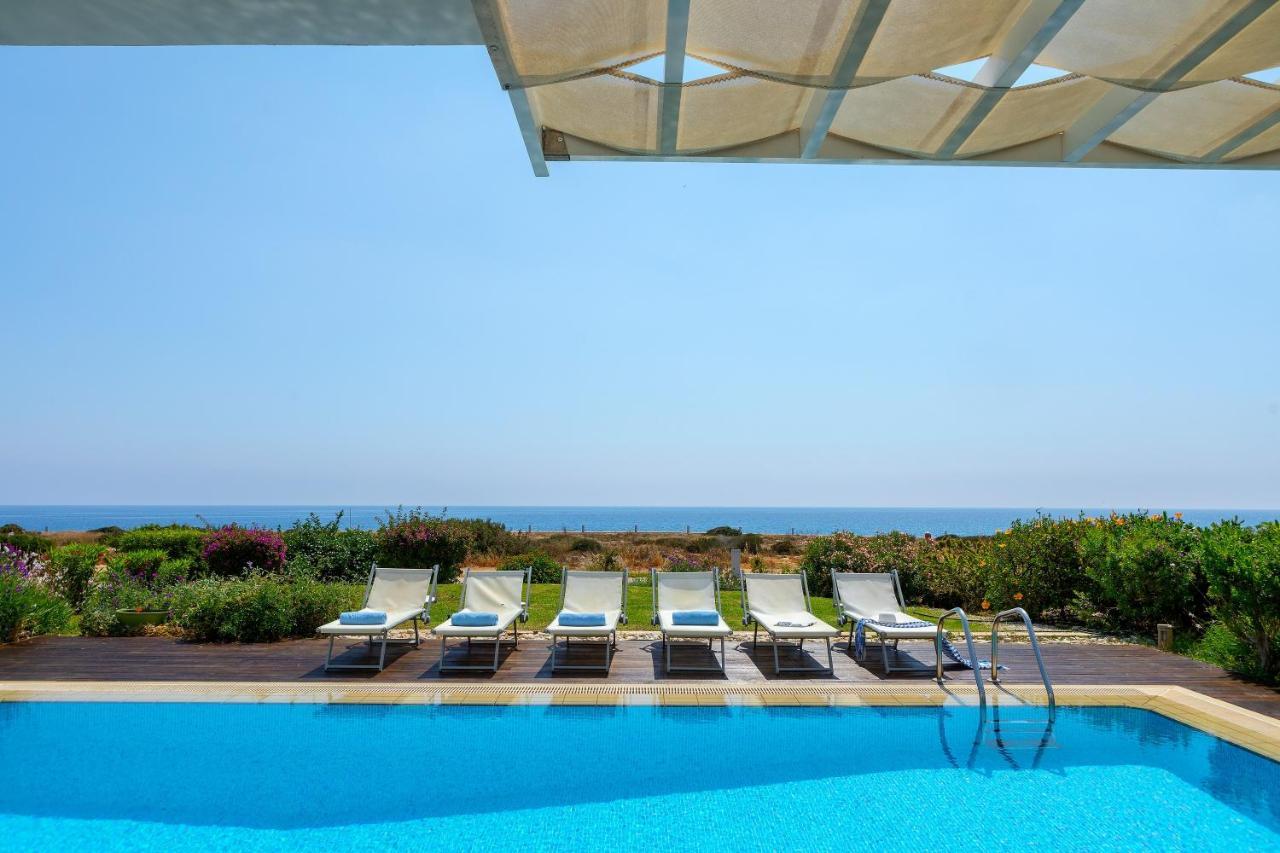 Protaras Beachfront Villa Alia Eksteriør billede