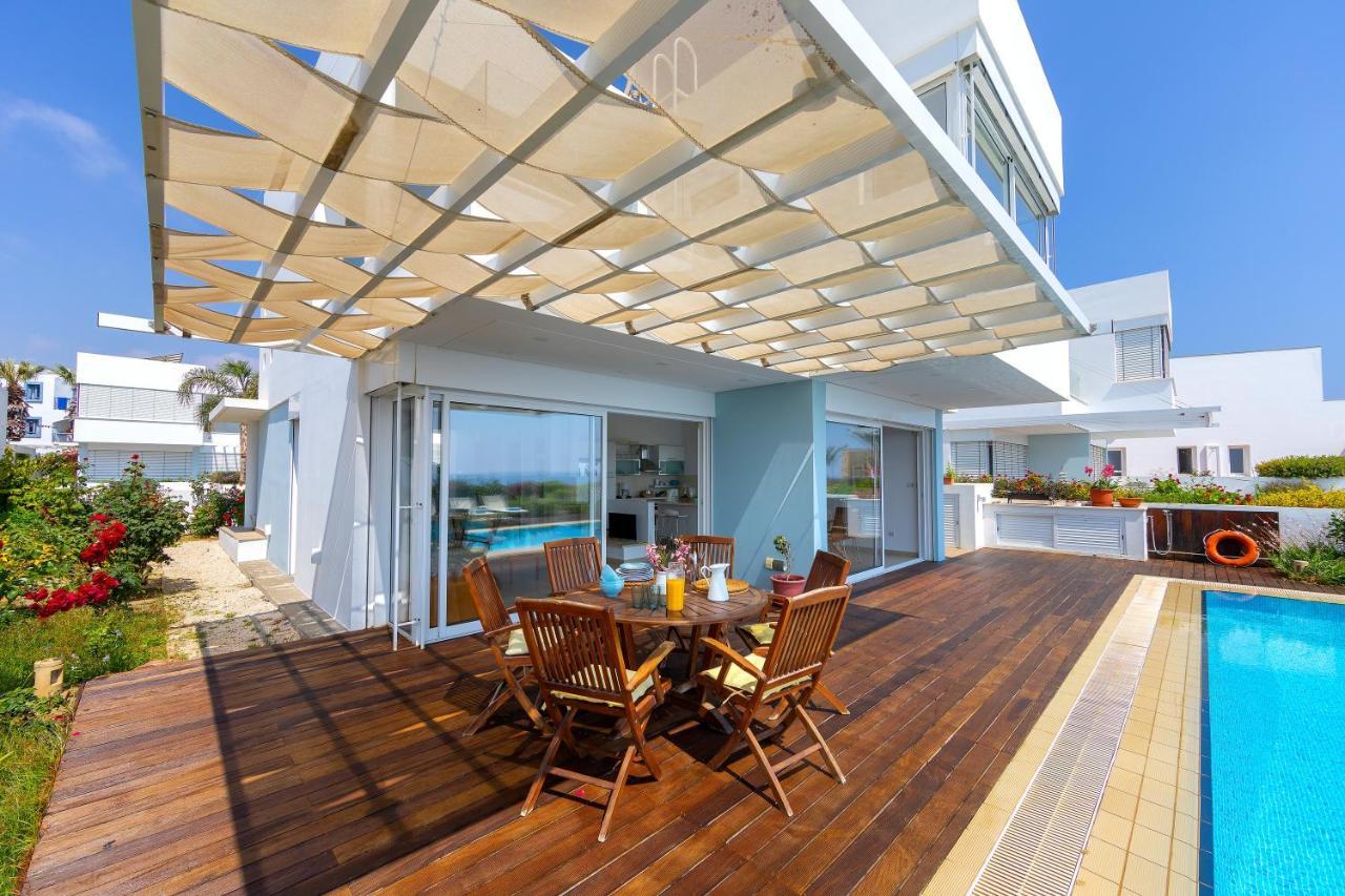 Protaras Beachfront Villa Alia Eksteriør billede