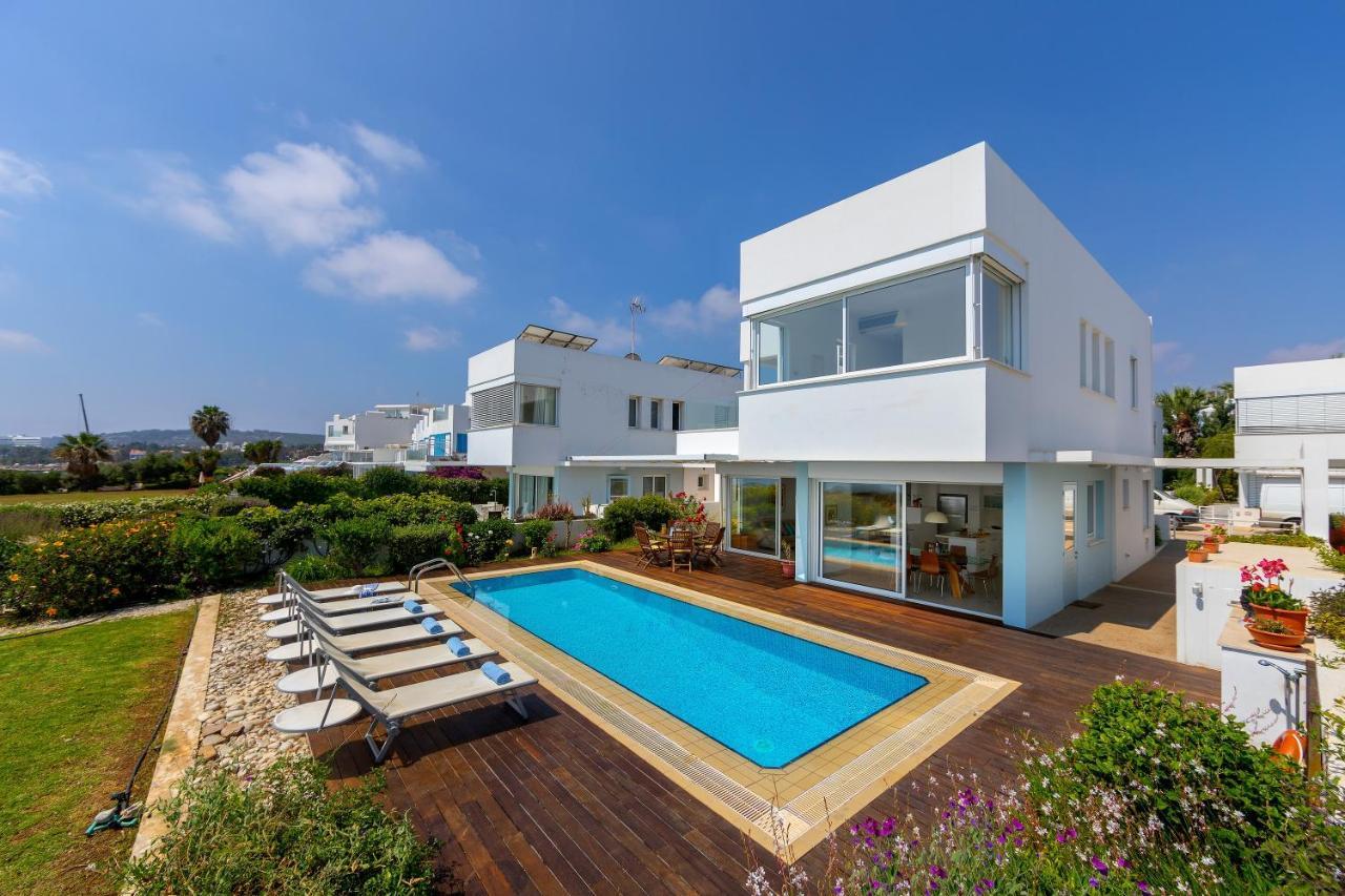 Protaras Beachfront Villa Alia Eksteriør billede