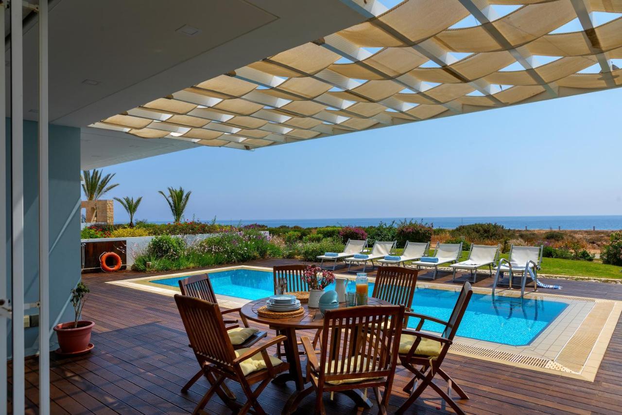 Protaras Beachfront Villa Alia Eksteriør billede