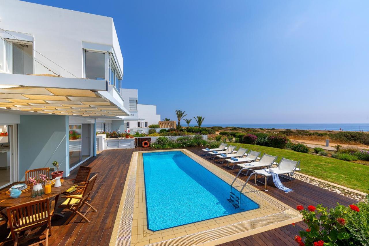 Protaras Beachfront Villa Alia Eksteriør billede