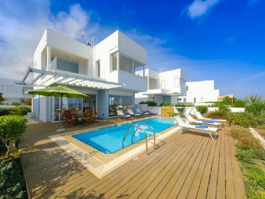 Protaras Beachfront Villa Alia Eksteriør billede